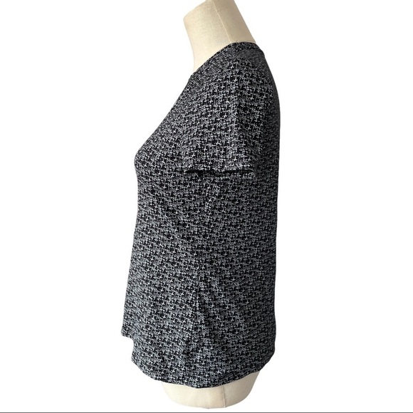 Lord & Taylor black and white basic tshirt cotton blend - Picture 5 of 8